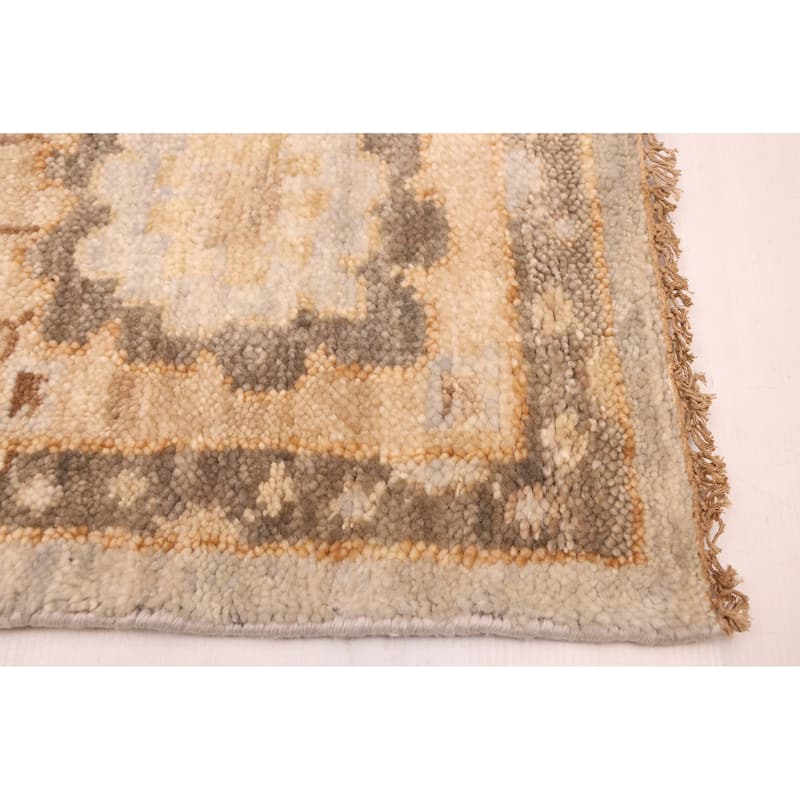 ECARPETGALLERY Hand-knotted Jules Serapi Light Grey Wool Rug - 8'9 x 12'2