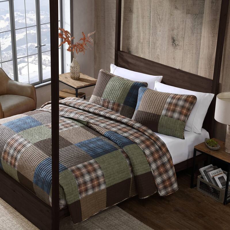 Eddie Bauer Classic Patchwork Cotton Reversible Green Quilt Set