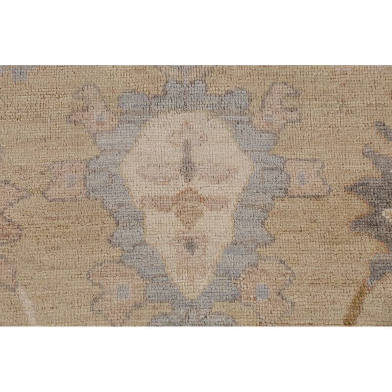 Hand Knotted Oriental 100% Wool Carpet Transitional All-Over Beige & Ivories Oushak Area Rug - 9' 10'' X 7' 9''