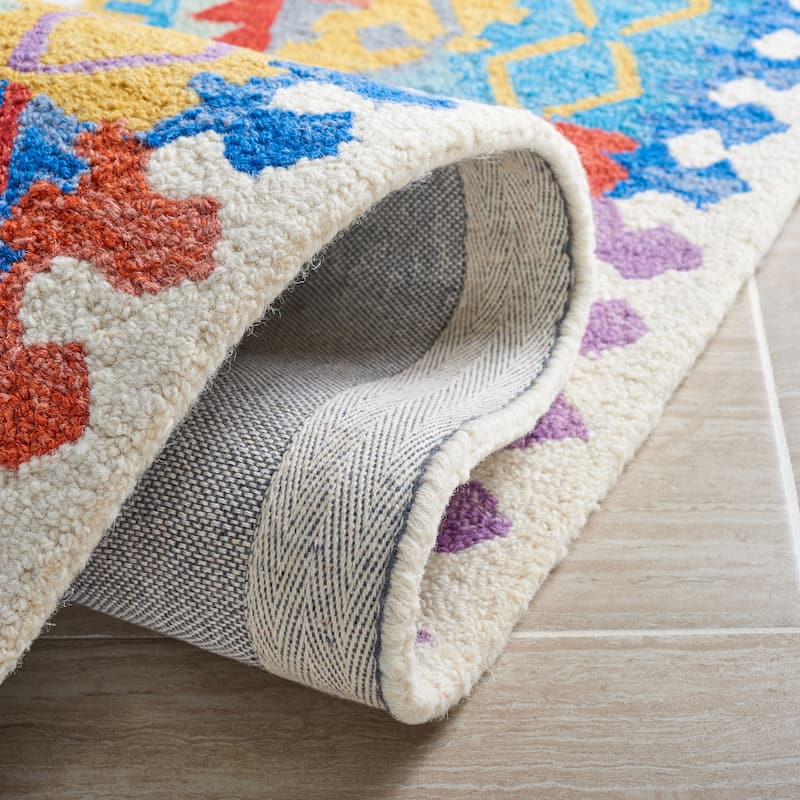 SAFAVIEH Handmade Aspen Boukje Boho Tribal Wool Rug