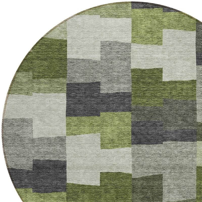 HomeRoots Geometric Transitional Rectangle Outdoor Rug