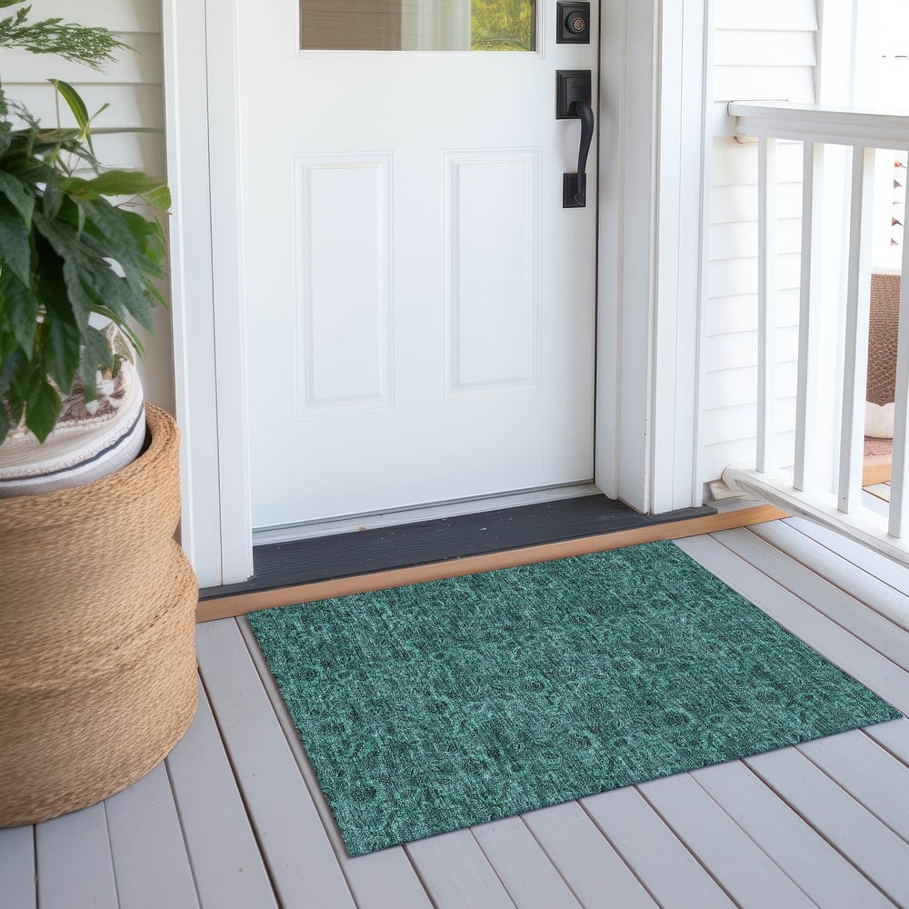 Machine Washable Indoor/ Outdoor Chantille Floral Rug