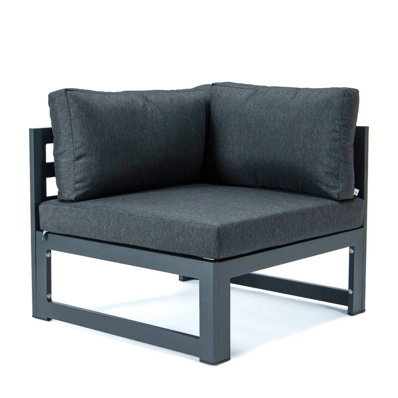 LeisureMod Chelsea 5-Piece Outdoor Patio Sectional and Coffee Table Set with Cushions