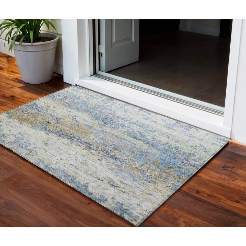 HomeRoots Abstract Transitional Rectangle Outdoor Rug - 3' x 5'