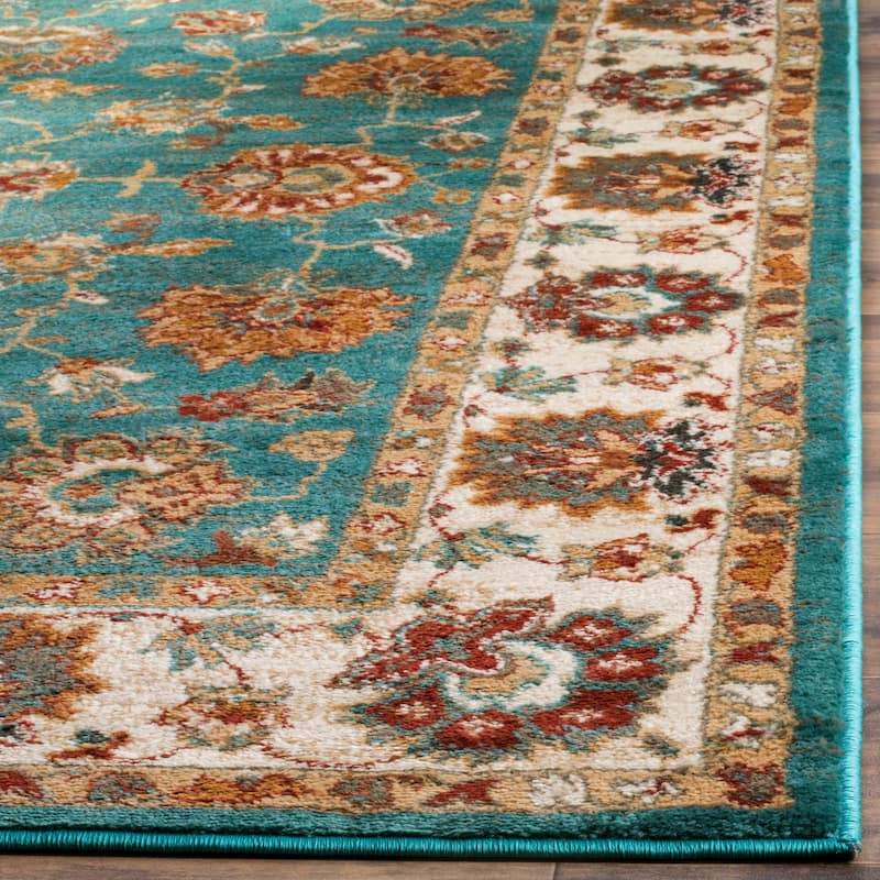 SAFAVIEH Summit Taisia Traditional Oriental Rug