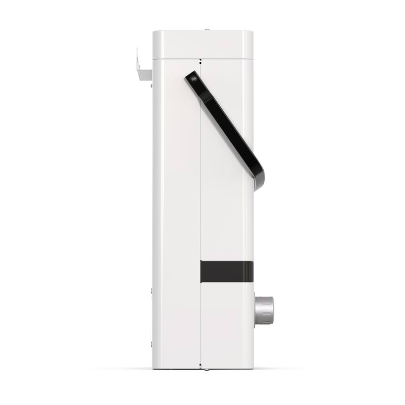 Eccotemp Luxé 1.5 GPM Outdoor Portable Tankless Water Heater w/ EccoFlo Diaphragm 12V Pump and Strainer