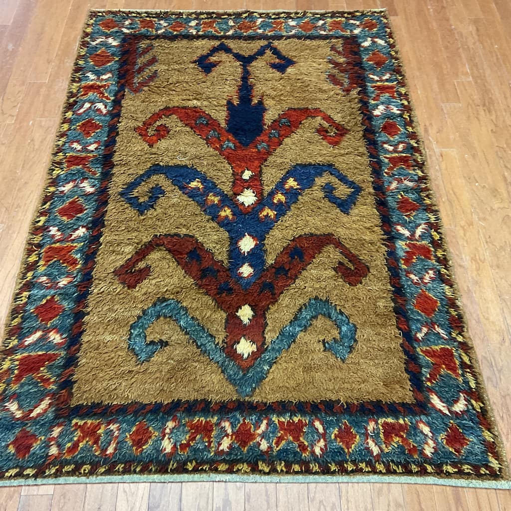 HERAT ORIENTAL Handmade Shag Wool Rug - 4'4" x 6'6"
