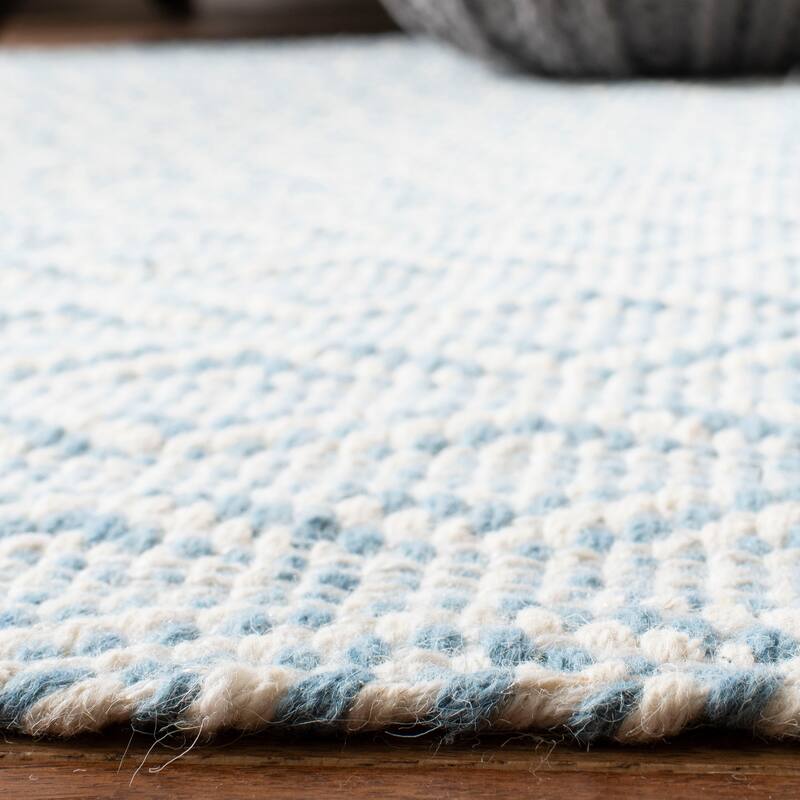 SAFAVIEH Handmade Natura Sejla Transitional Geometric Beige Wool Rug