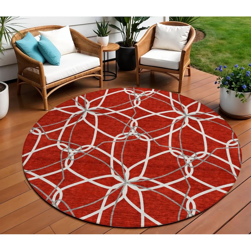 HomeRoots Geometric Modern Rectangle Outdoor Rug - 8' Round