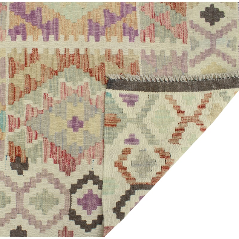 Sun Faded Flatweave Zadie Red/Ivory Rug - 5'1" x 6'6"