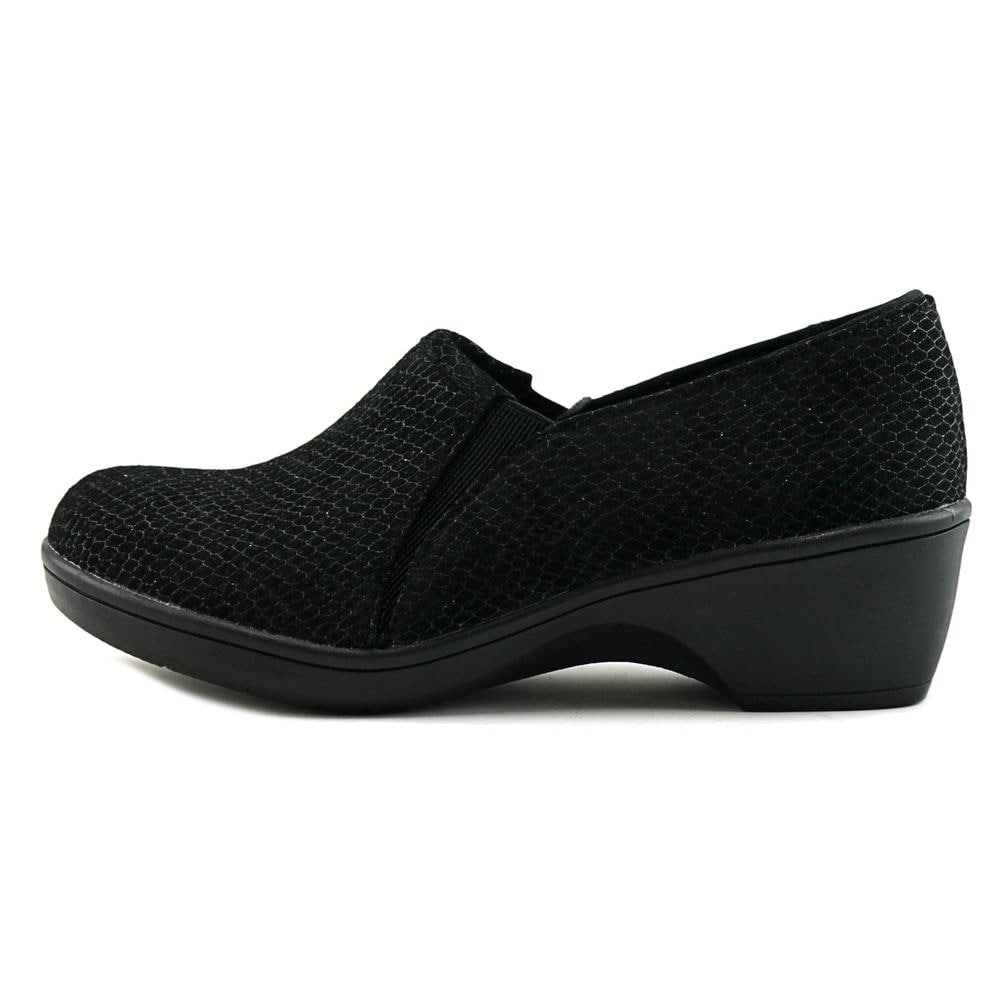 skechers flexibles