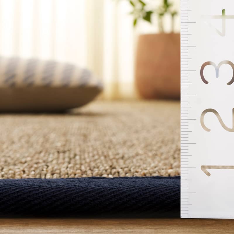 SAFAVIEH Natural Fiber Lovie Farmhouse Seagrass Rug