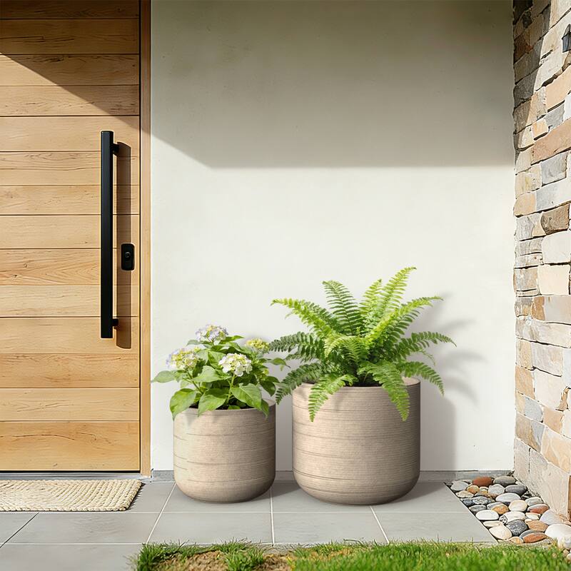 Concrete Round Planter / Pot with Drainage Holes