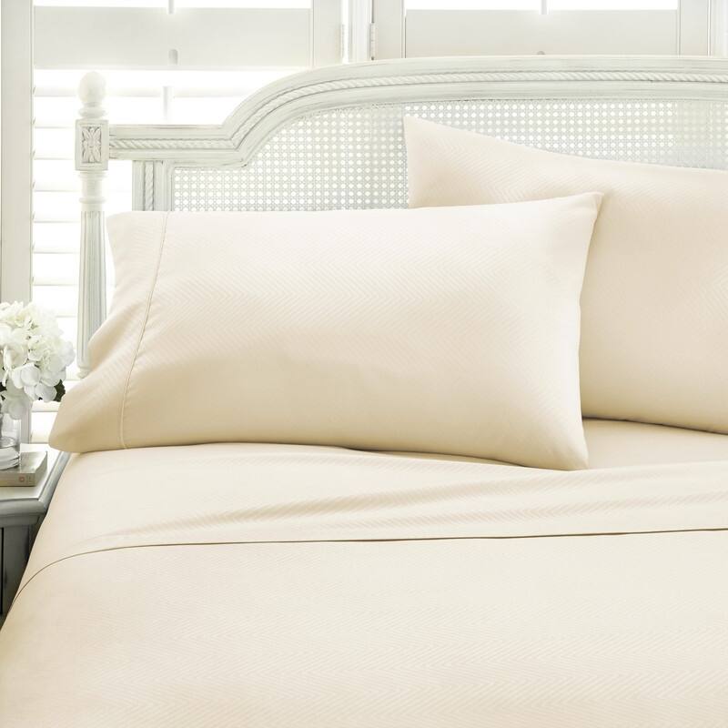 Becky Cameron Chevron 4-piece Deep Pocket Bed Sheet Set