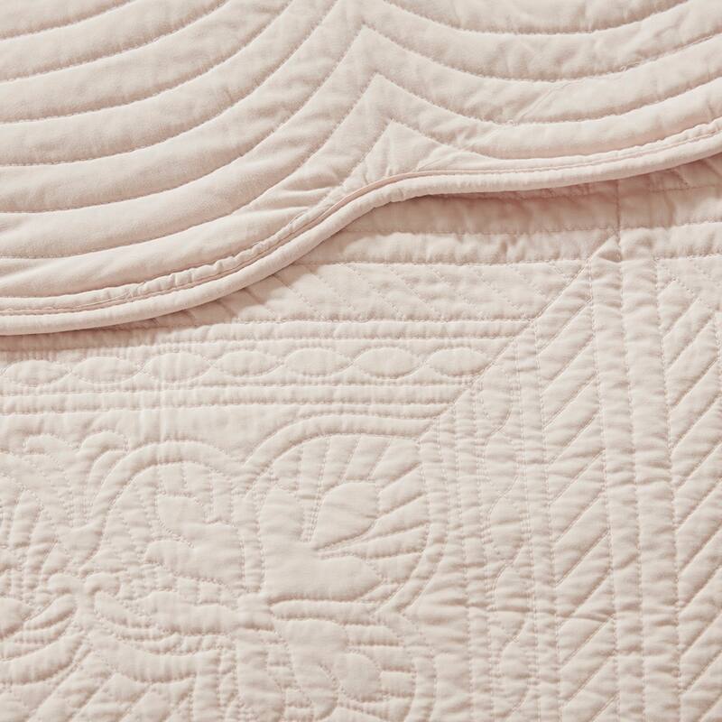 3 Piece Reversible Scalloped Edge Quilt Set White Full/Queen