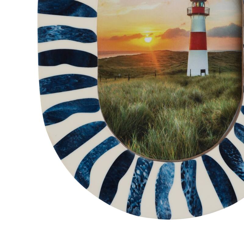 Resin Oval Picture Frames Bold Striped Design for Wall Decor Accent
