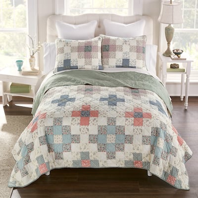 Donna Sharp April Patch Cotton Pieced Quilt Collection
