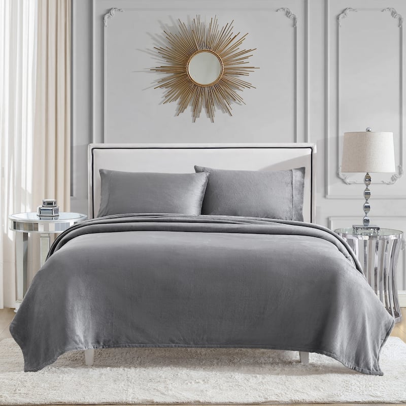 Juicy Couture Plush Sheet and Pillow Cases Set