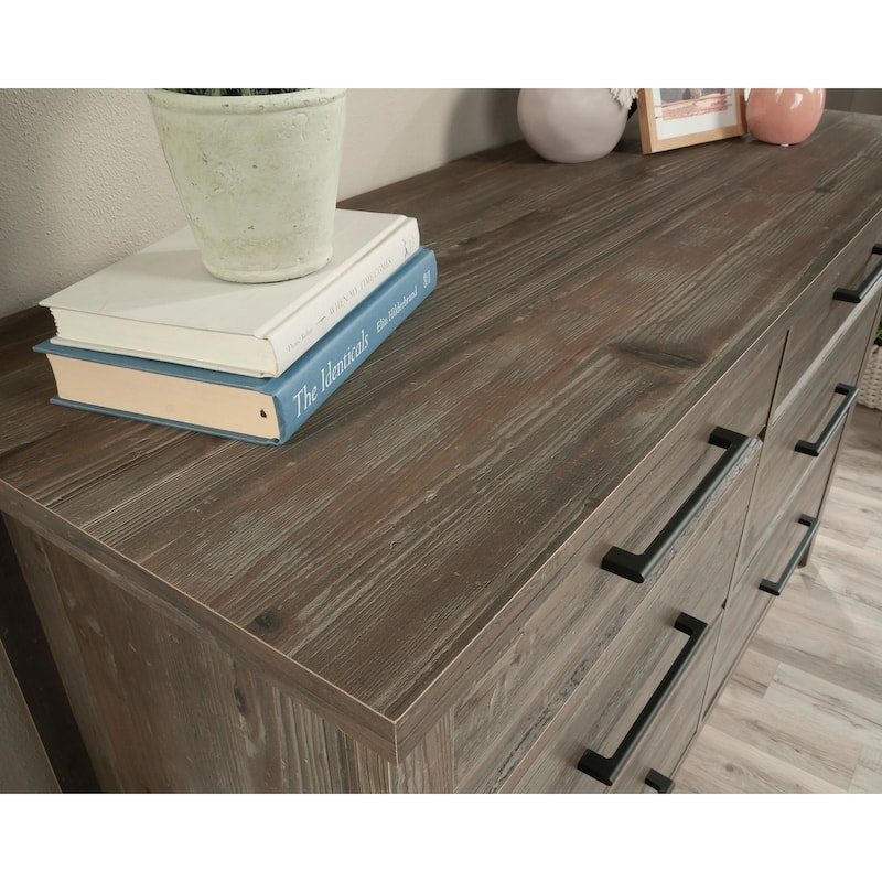 Summit Station Dresser