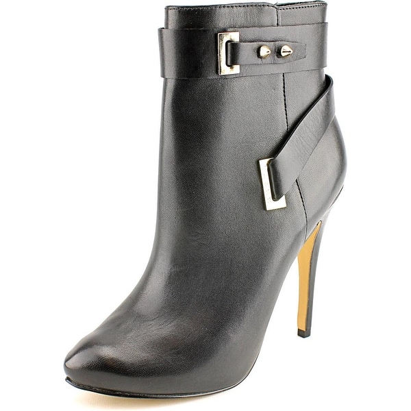 Guess Shanda Pointed Toe Leather Ankle Boot