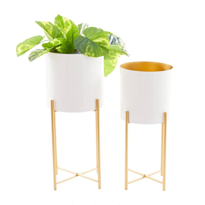 CosmoLiving by Cosmopolitan Metal Contemporary Planter (Set of 2) - S/2 24", 21"H