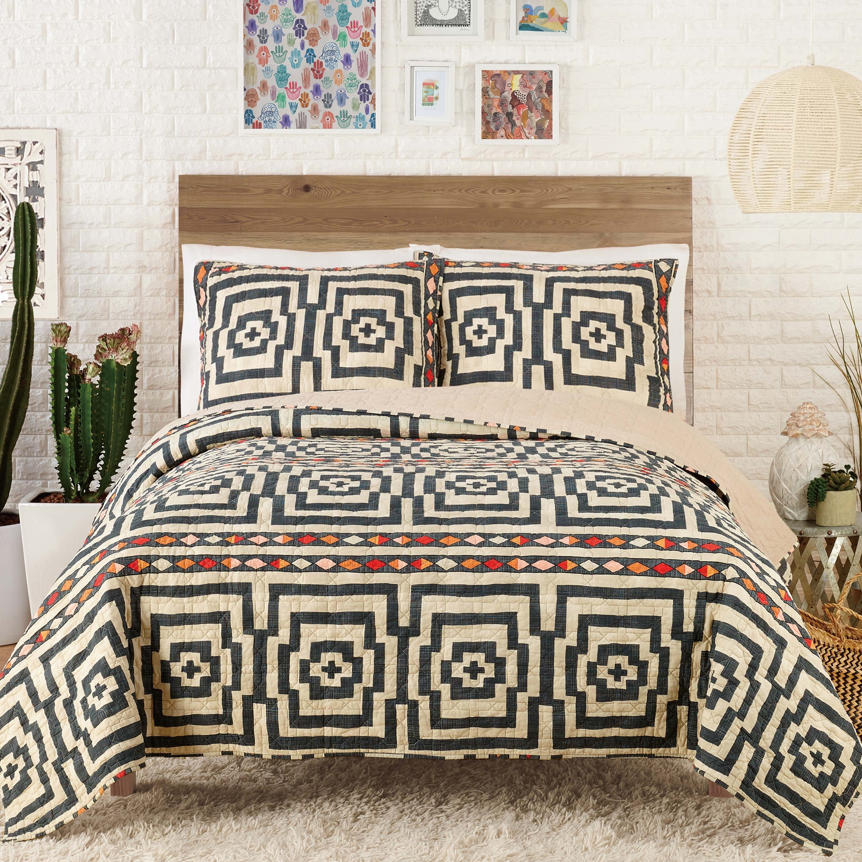 Hypnotic Charcoal 100% Cotton Geometric Quilt Set by Jungalow