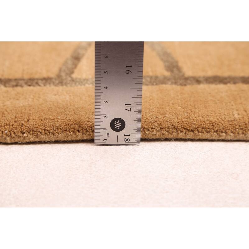 ECARPETGALLERY Hand-knotted Opulence Light Brown Silk, Wool Rug - 6'0 x 9'0