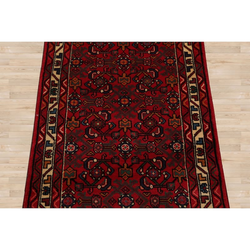 2'8''x9'8'' Runner Hand Knotted Wool Red Hamedan Traditional Rug - 2' 8'' x 9' 8''
