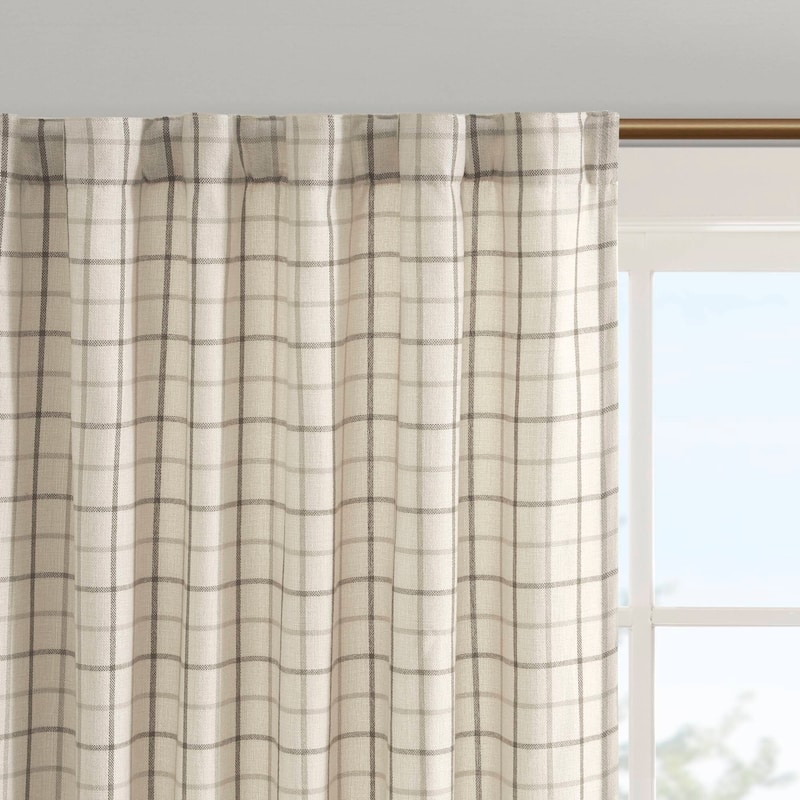 Madison Park Anaheim Plaid Rod Pocket and Back Tab Single Curtain Panel with Fleece Lining