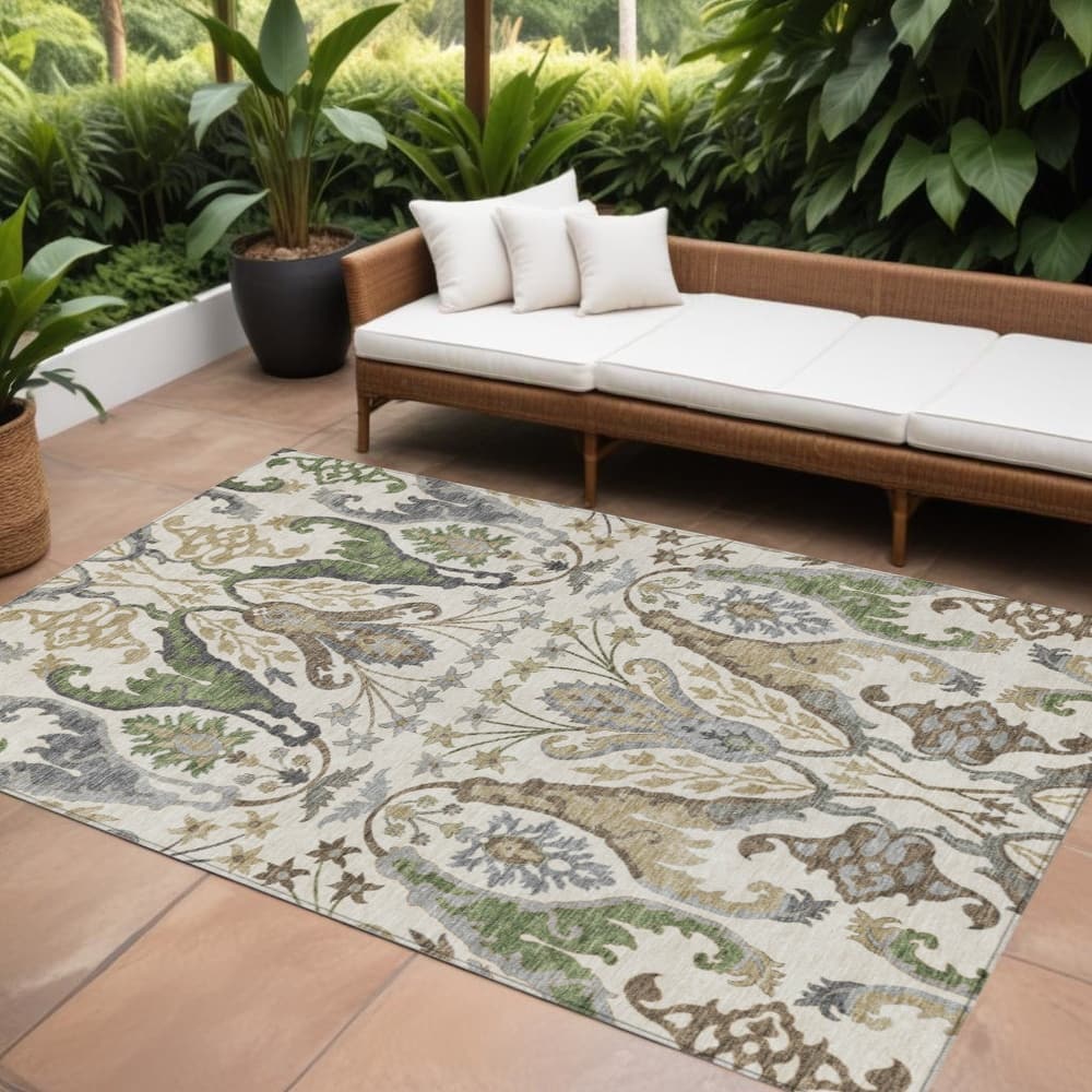 HomeRoots Floral Transitional Rectangle Outdoor Rug