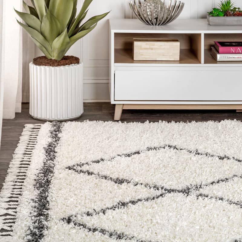 JONATHAN Y Modern Shag Plush Tassel Moroccan Tribal Geometric Trellis Area Rug
