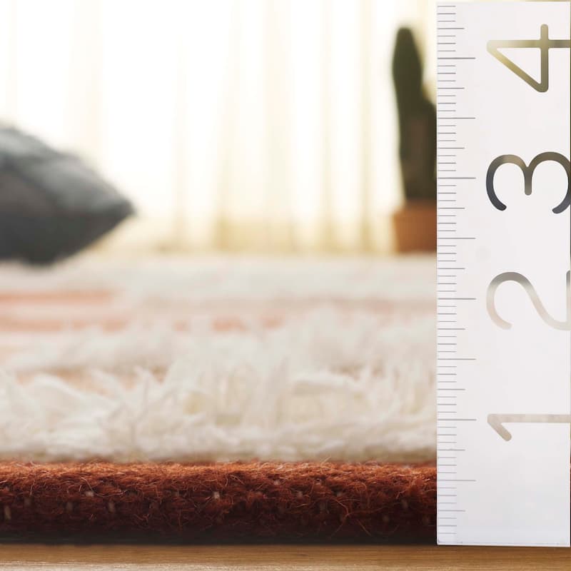 SAFAVIEH Handmade Kenya Jozefa Southwestern Rustic Wool Rug