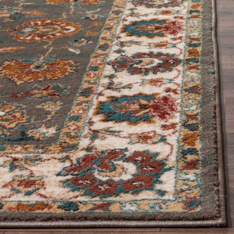 SAFAVIEH Summit Taisia Traditional Oriental Rug