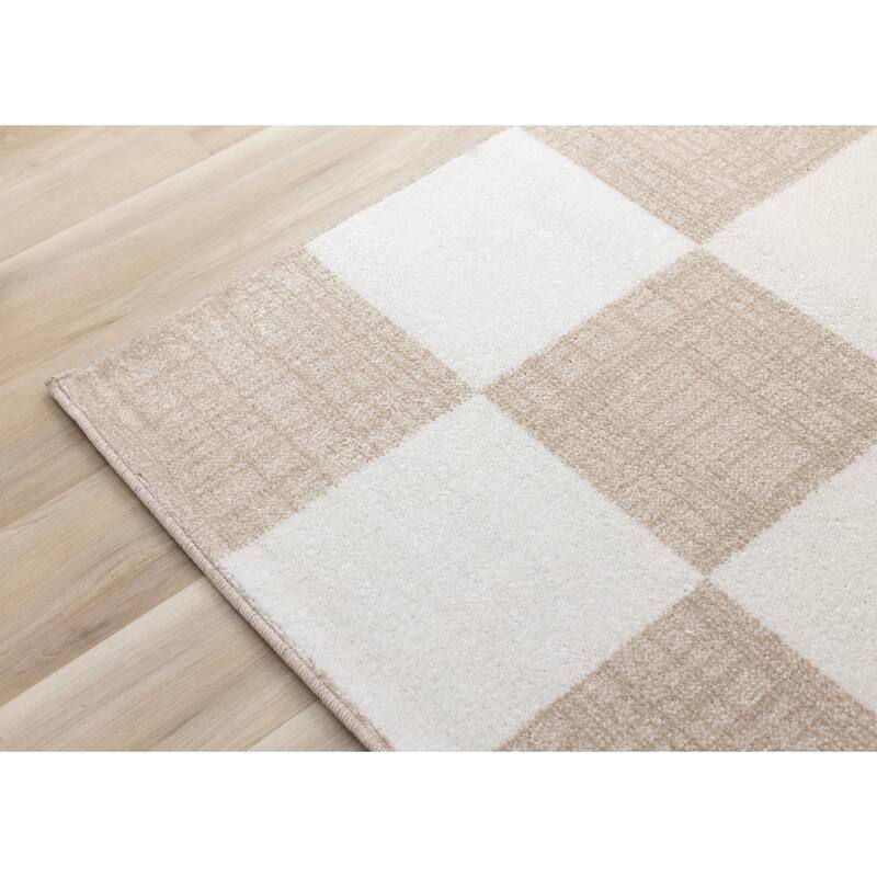 Modern Neutral Checkerboard Rug in Cream Beige