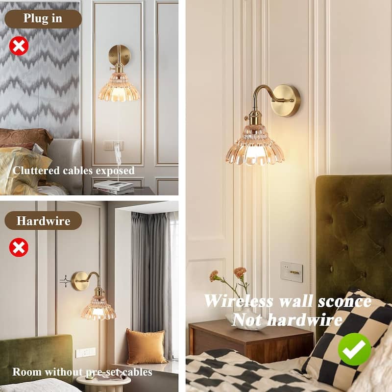 Set of two fixtures light gold bedroom light glass, metal wall light