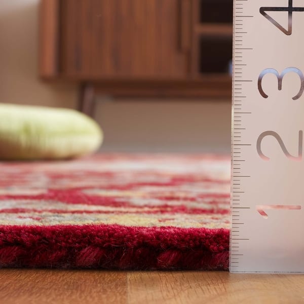 SAFAVIEH Handmade Blossom Asdis French Country Wool Rug