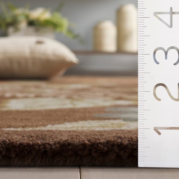 SAFAVIEH Handmade Blossom Ela Modern Floral Wool Rug