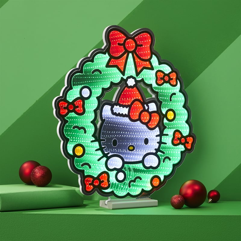 Hello Kitty®️ Wreath Ekkolight 20"H