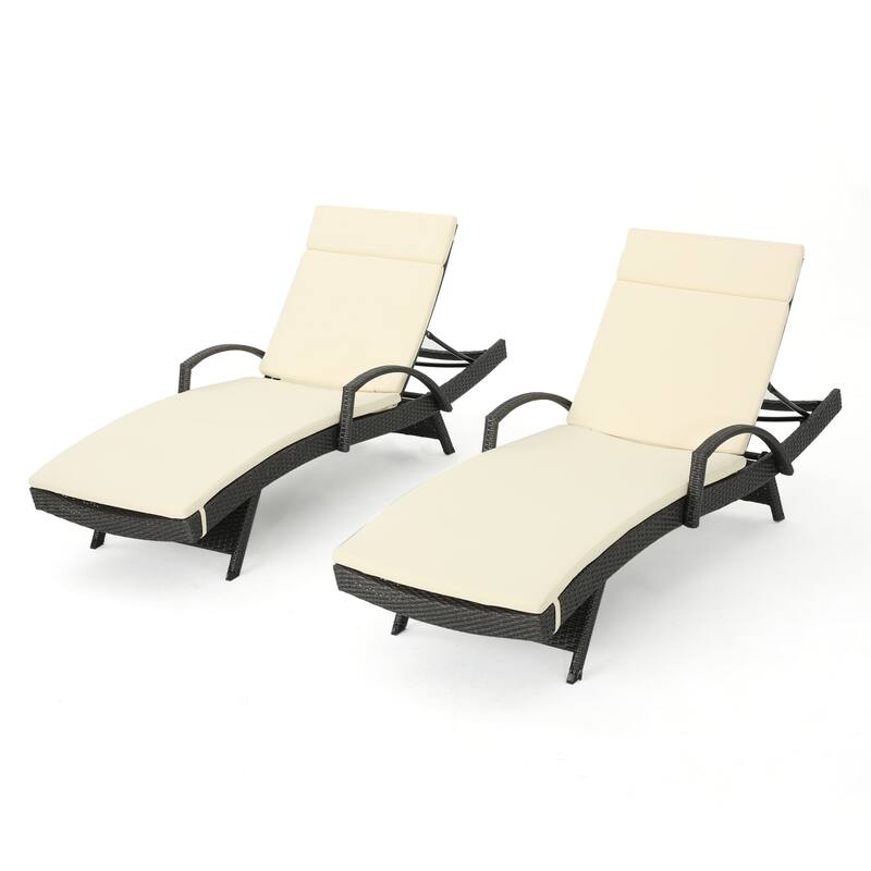 Vilano Outdoor Cushioned Lounge Chair (Set of 2) by Christopher Knight Home - Grey/Beige