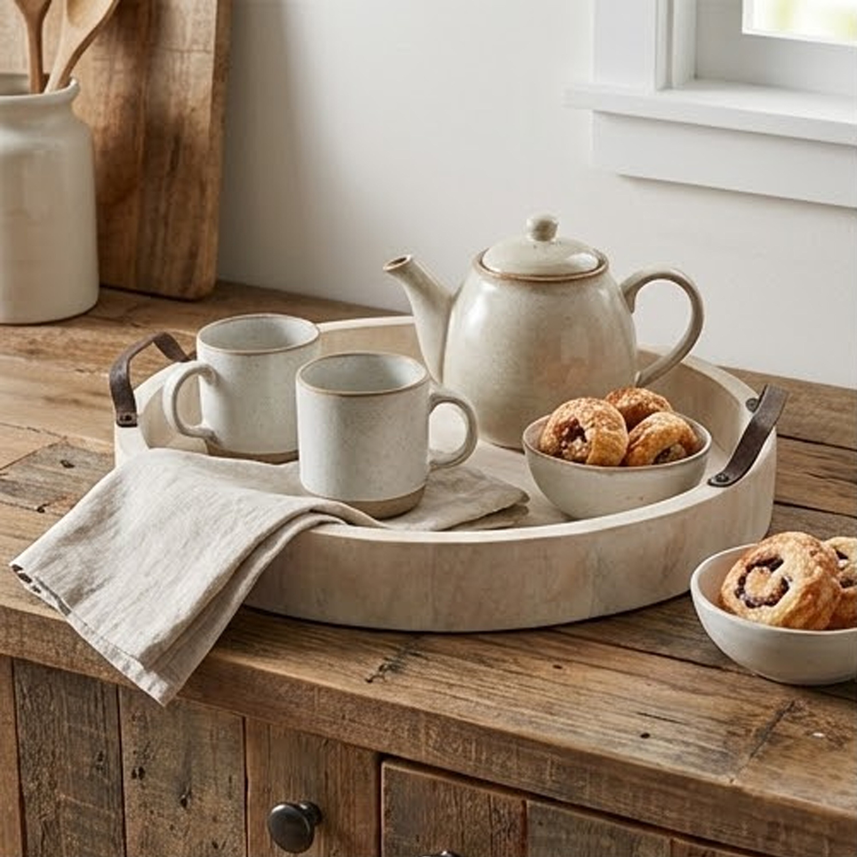 Nive-Round-Nesting-Tray-Set-of