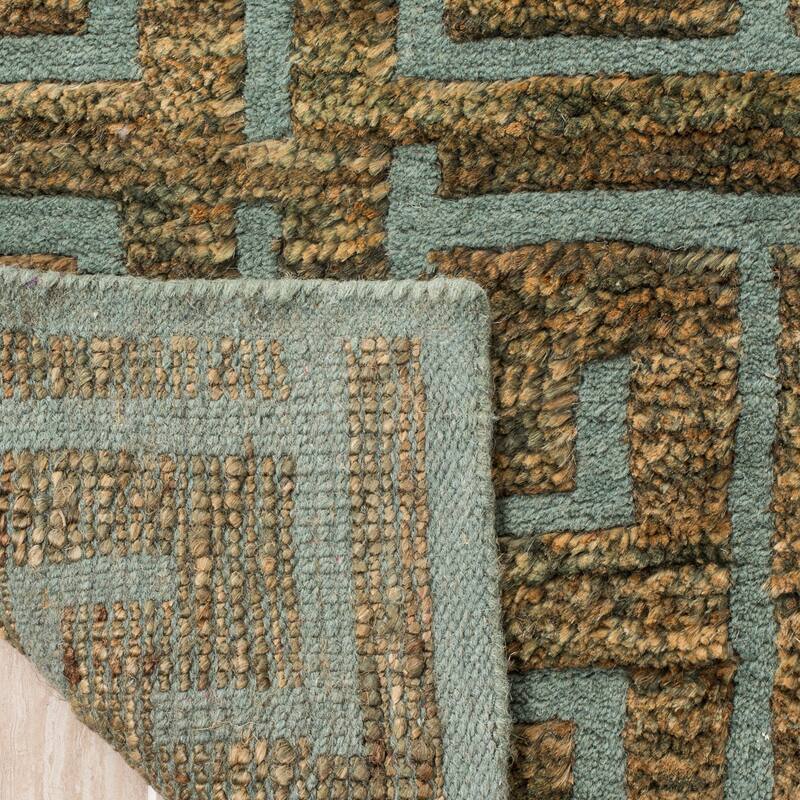 SAFAVIEH Hand-knotted Tangier Madelein Modern Wool Rug