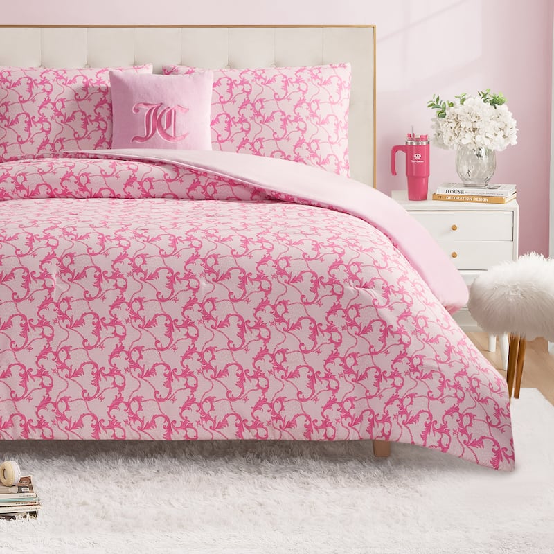 Juicy Couture Solid Plush Reversible Gothic Leopard Comforter Sets - Queen - Light Pink