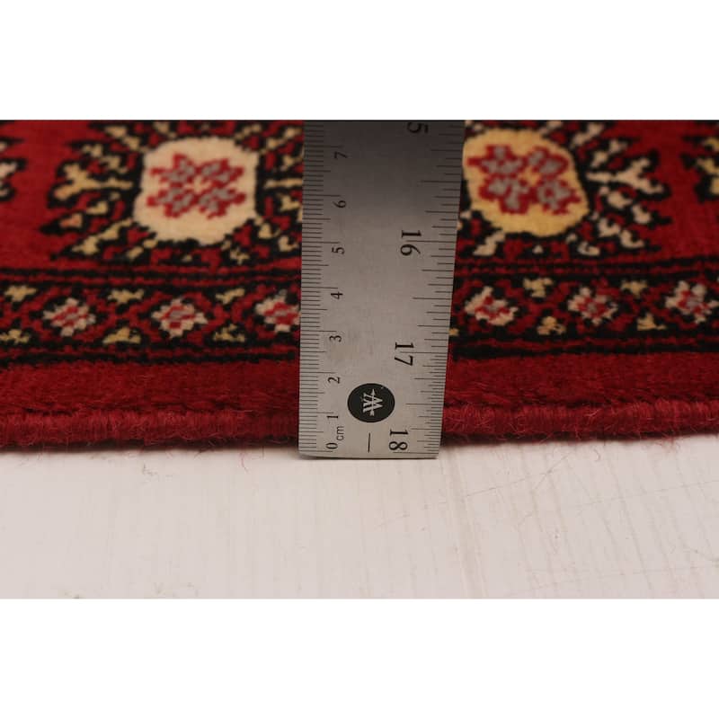 ECARPETGALLERY Hand-knotted Peshawar Bokhara Red Wool Rug - 2'7 x 6'8