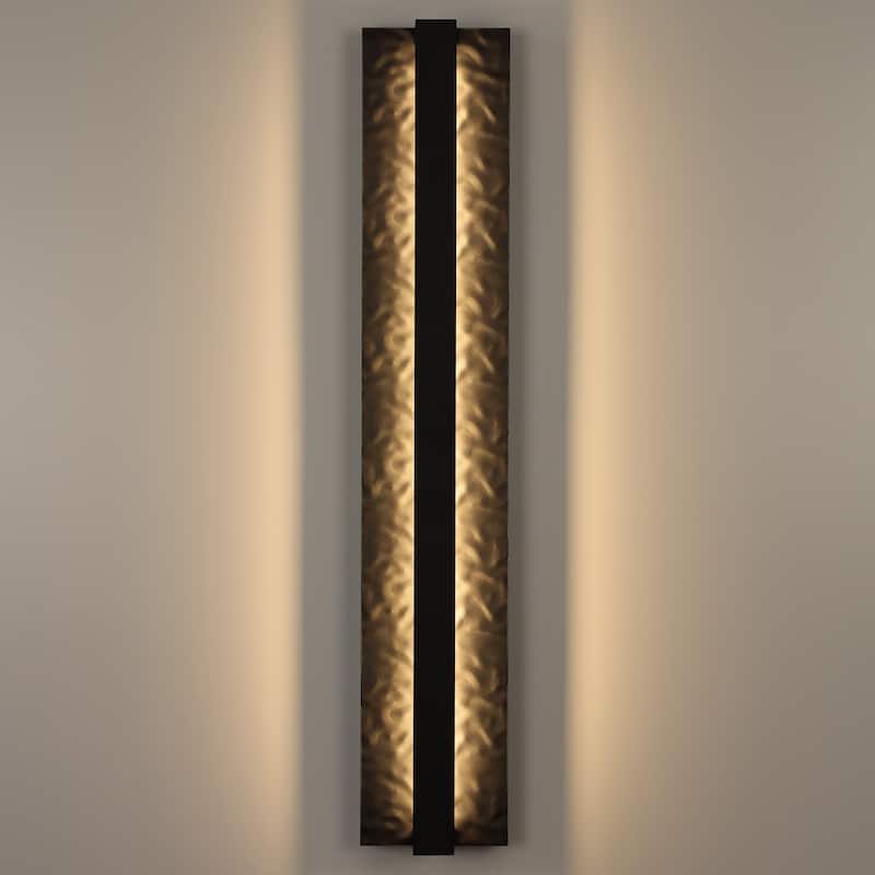 Outdoor LED Wall Light Handmade Textured Linear Black Wall Sconces