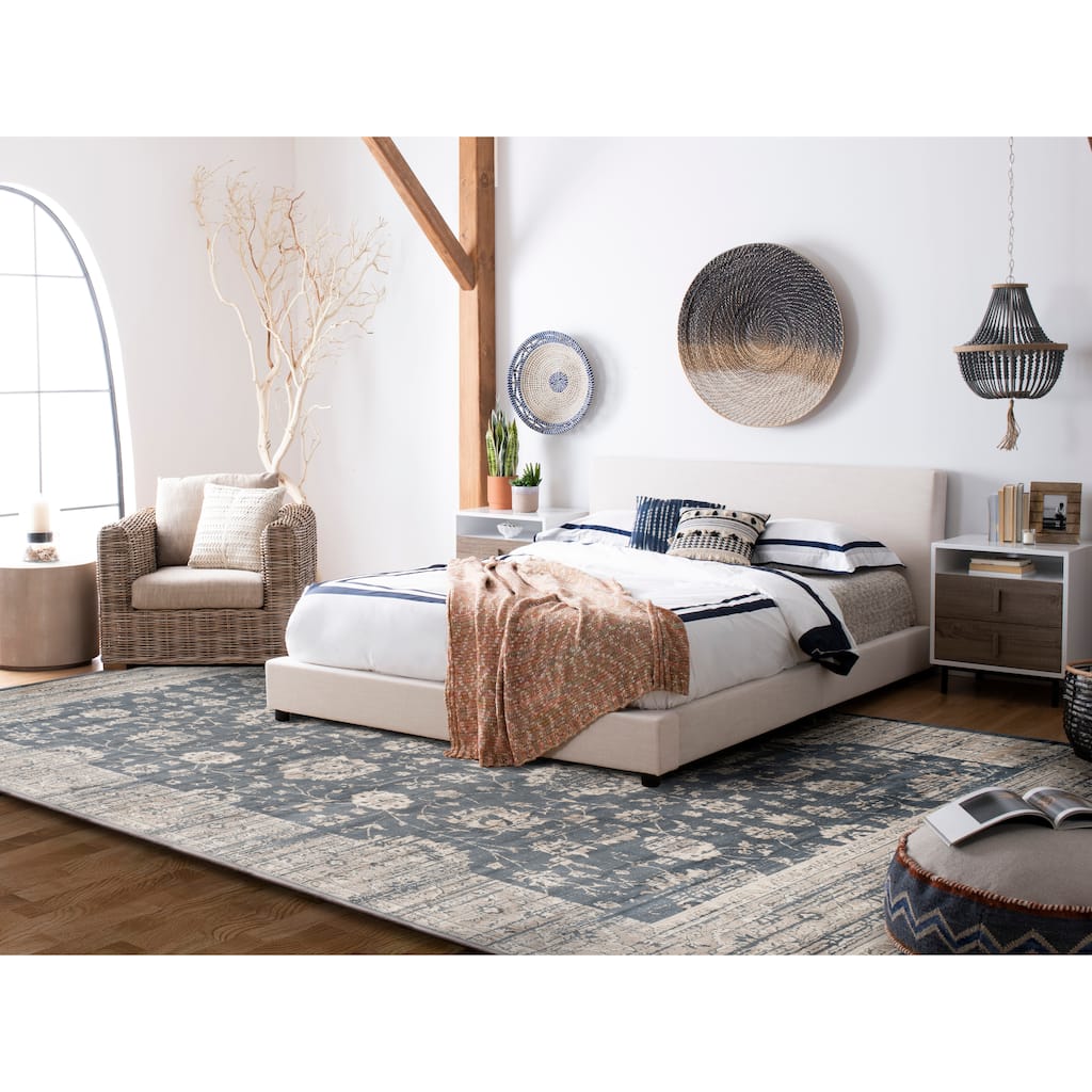 SAFAVIEH Vintage Distressed Boho Lorena Oriental Rug