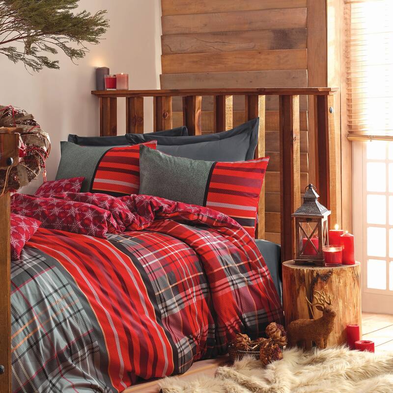SUSSEXHOME Christmas Carol Stars Duvet Cover Set Red, Hypoallergenic