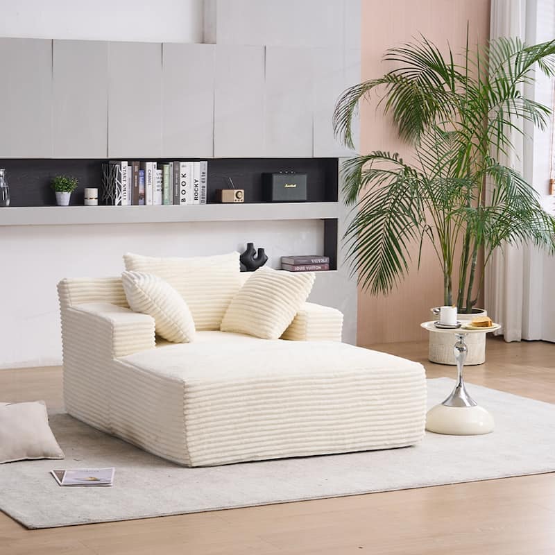 Versatile Oversized Chaise Longue Chair for Relaxing and Sleeping