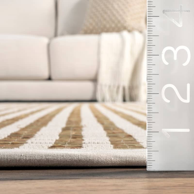 Nuloom Margie Striped Grass Area Rug