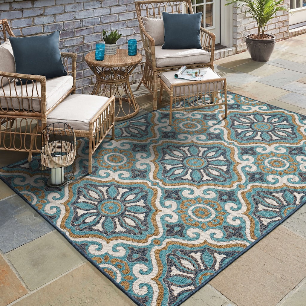 Mohawk Home Indoor/Outdoor Nemi Boho Medallion Patio Area Rug
