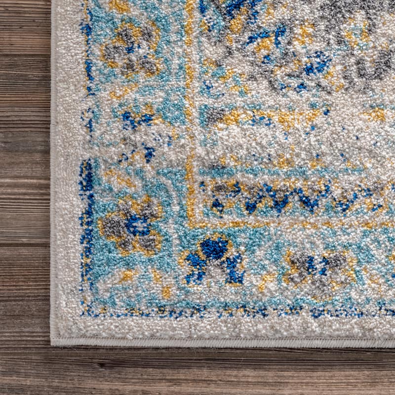 Nuloom Vintage Persian Medallion Faded Area Rug